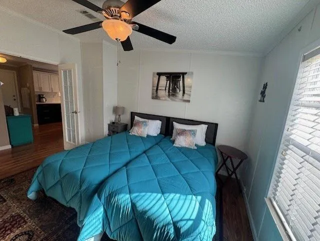 6927 SE Delegate Street Hobe Sound, FL 33455