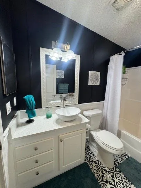 6927 SE Delegate Street Hobe Sound, FL 33455
