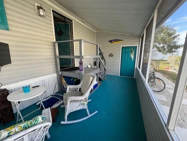 6927 SE Delegate Street Hobe Sound, FL 33455