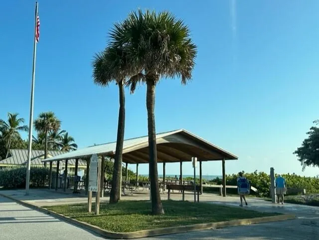 6927 SE Delegate Street Hobe Sound, FL 33455