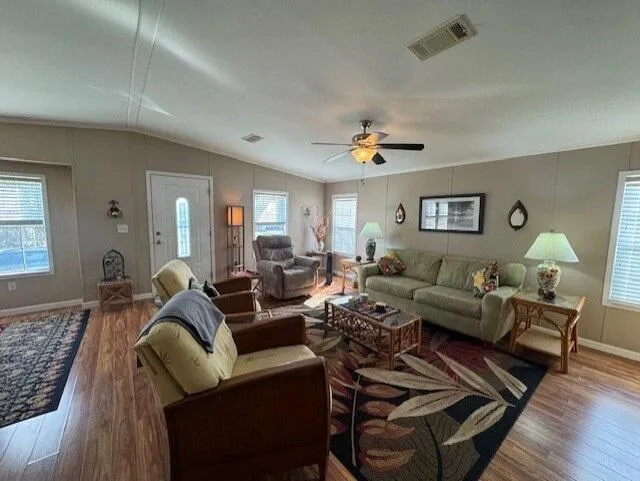 6927 SE Delegate Street Hobe Sound, FL 33455