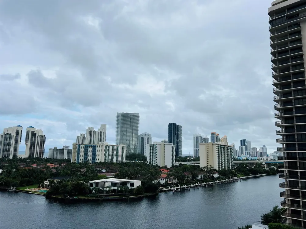 19707 Turnberry Way #12e Aventura, FL 33180