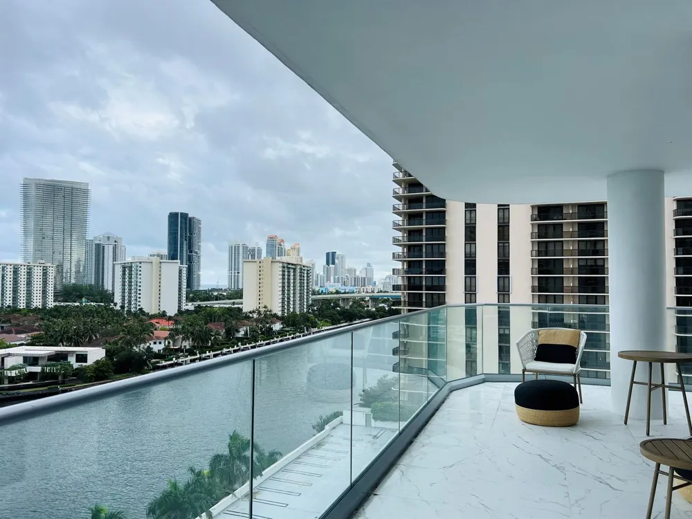 19707 Turnberry Way #12e Aventura, FL 33180