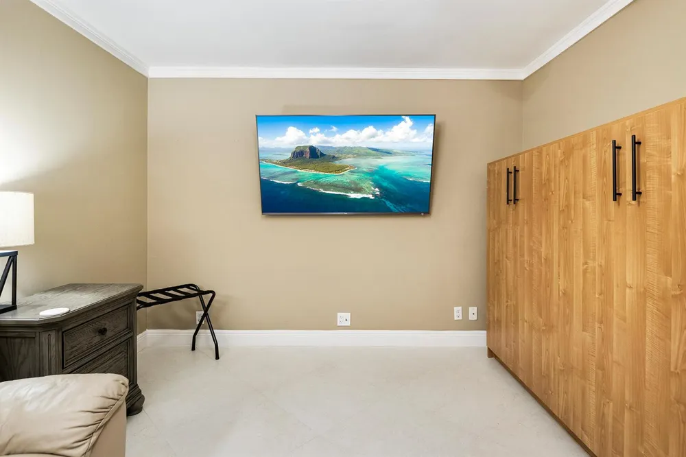 1755 E Terra Mar Drive Lauderdale By The Sea, FL 33062