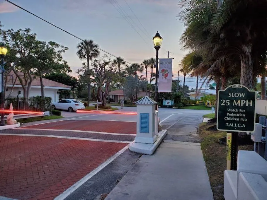 1755 E Terra Mar Drive Lauderdale By The Sea, FL 33062