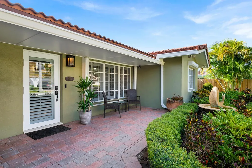 1755 E Terra Mar Drive Lauderdale By The Sea, FL 33062