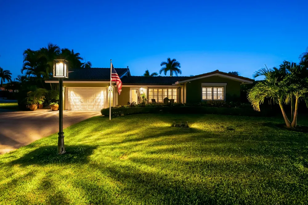 1755 E Terra Mar Drive Lauderdale By The Sea, FL 33062