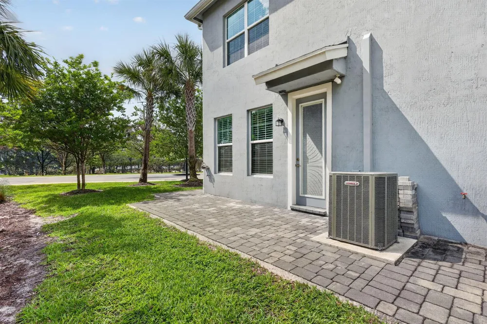 1887 SE Ocean Cove Way Stuart, FL 34996