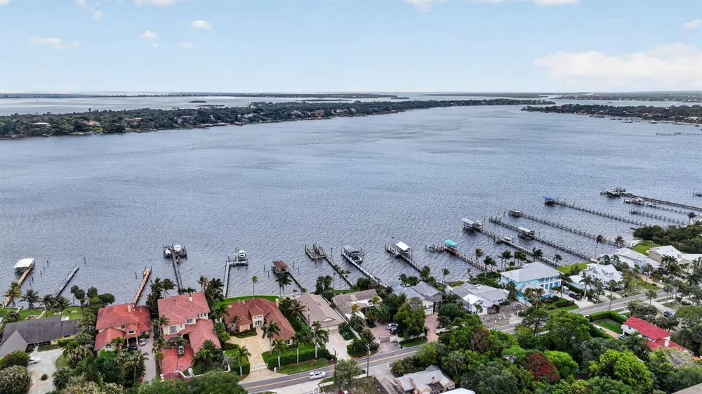 1887 SE Ocean Cove Way Stuart, FL 34996