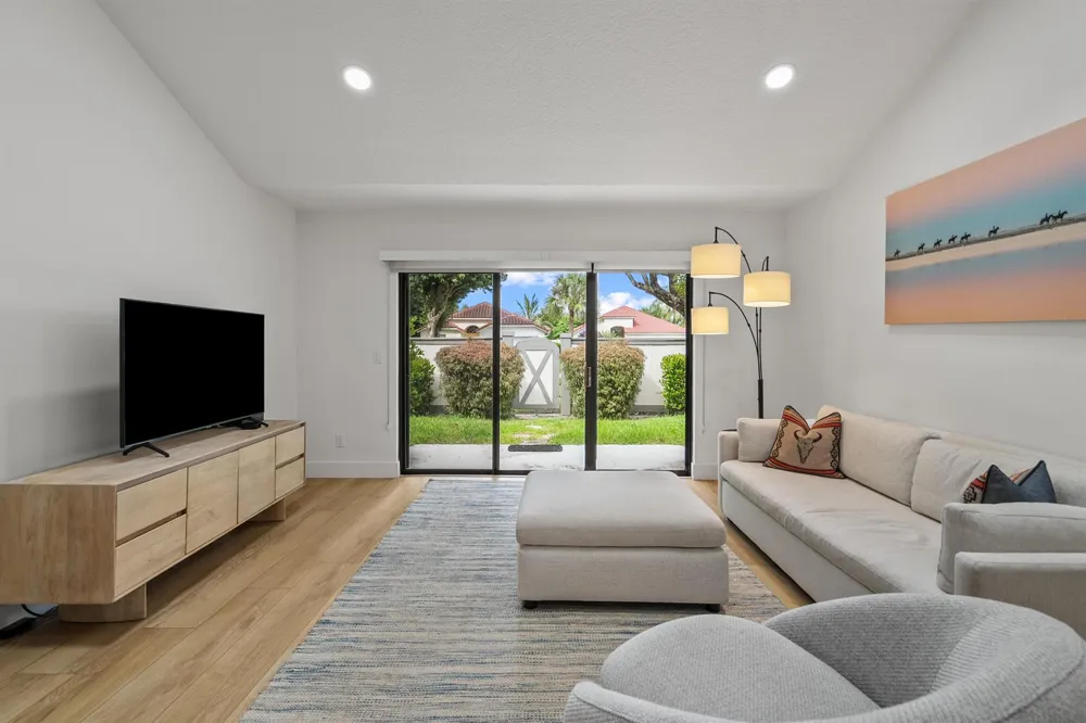 13324 Bedford Mews Court Wellington, FL 33414