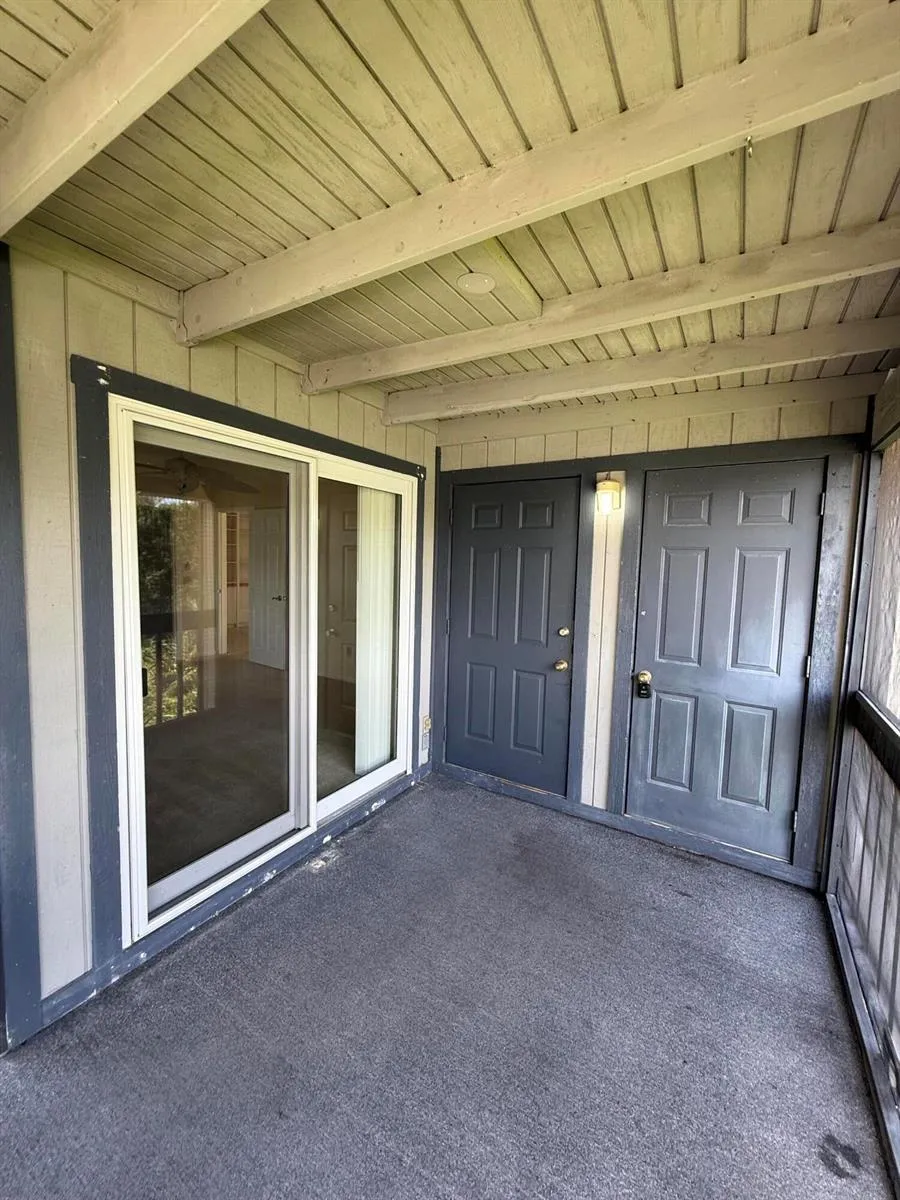 8228 SE Croft Circle #J-8 Hobe Sound, FL 33455
