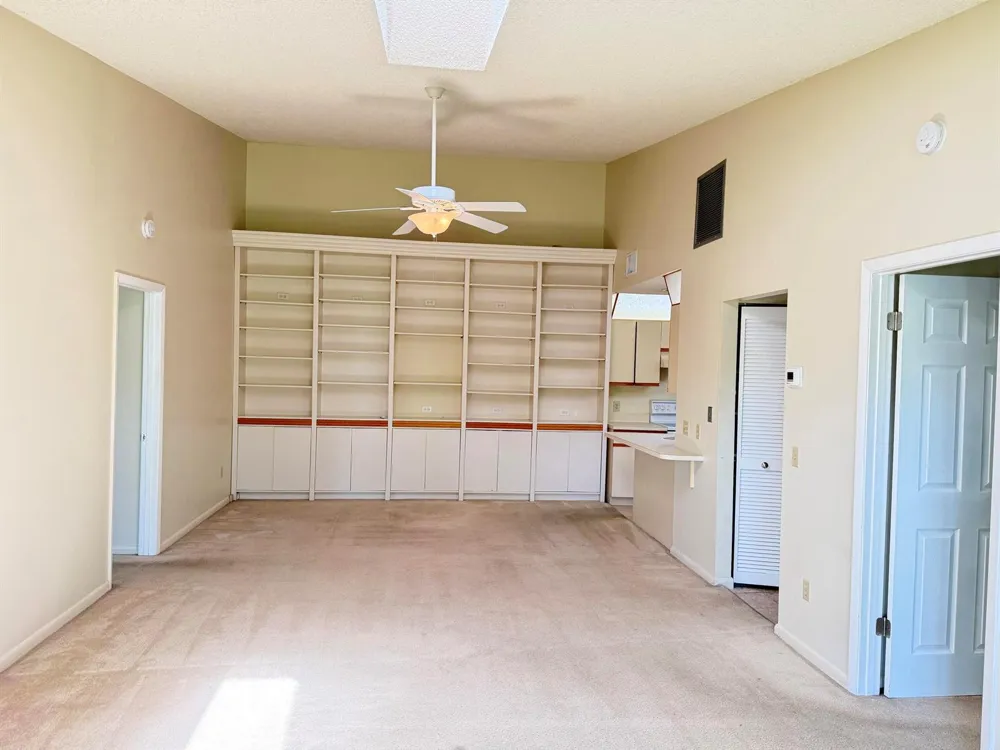 8228 SE Croft Circle #J-8 Hobe Sound, FL 33455