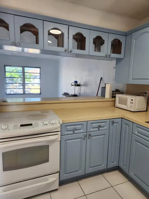 160 Royal Palm Rd #215