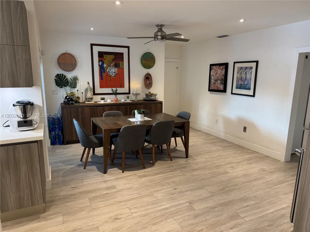 13305 Biscayne Island Ter North Miami, FL 33181