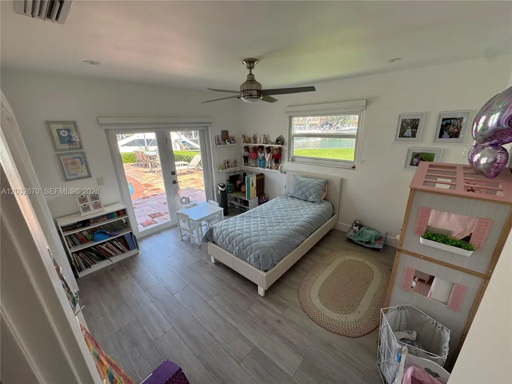 13305 Biscayne Island Ter North Miami, FL 33181