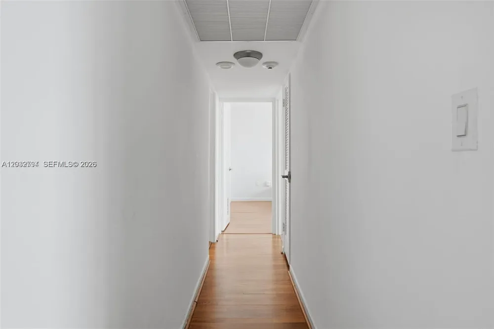 10275 Collins Ave #718 Bal Harbour, FL 33154