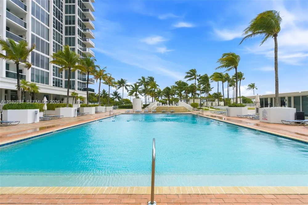 10275 Collins Ave #718 Bal Harbour, FL 33154