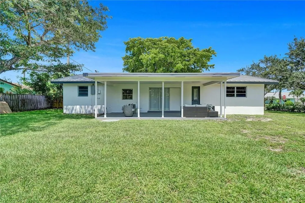 5101 NE 27th Avenue Lighthouse Point, FL 33064
