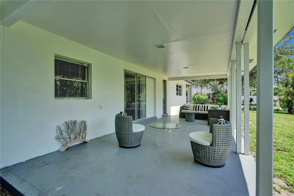 5101 NE 27th Avenue Lighthouse Point, FL 33064