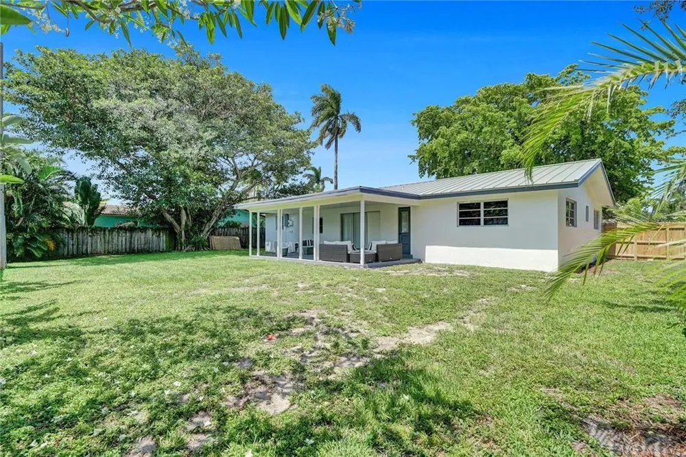 5101 NE 27th Avenue Lighthouse Point, FL 33064