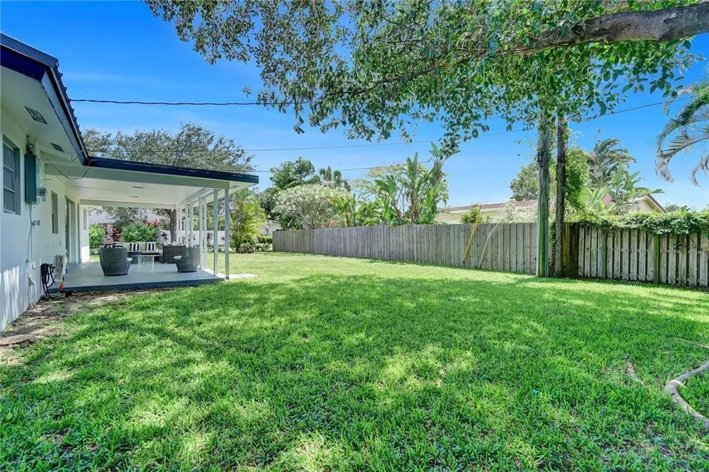 5101 NE 27th Avenue Lighthouse Point, FL 33064