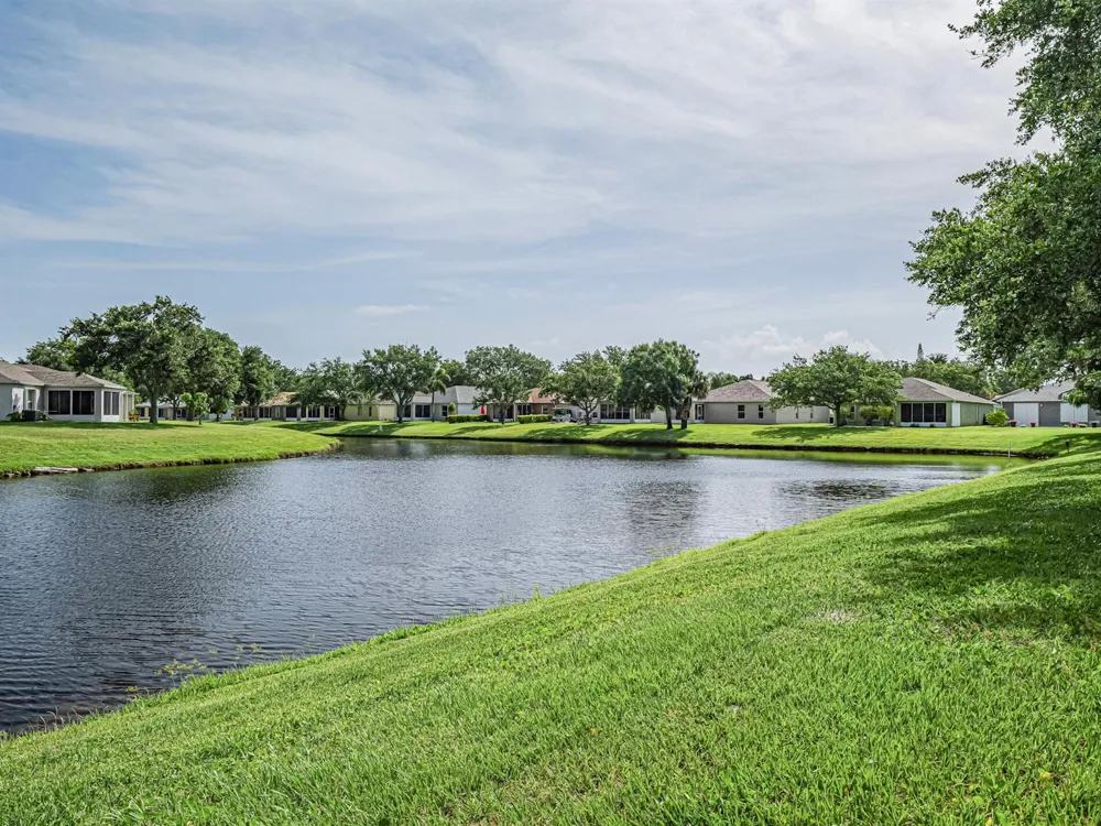 1360 10th Manor Vero Beach, FL 32960