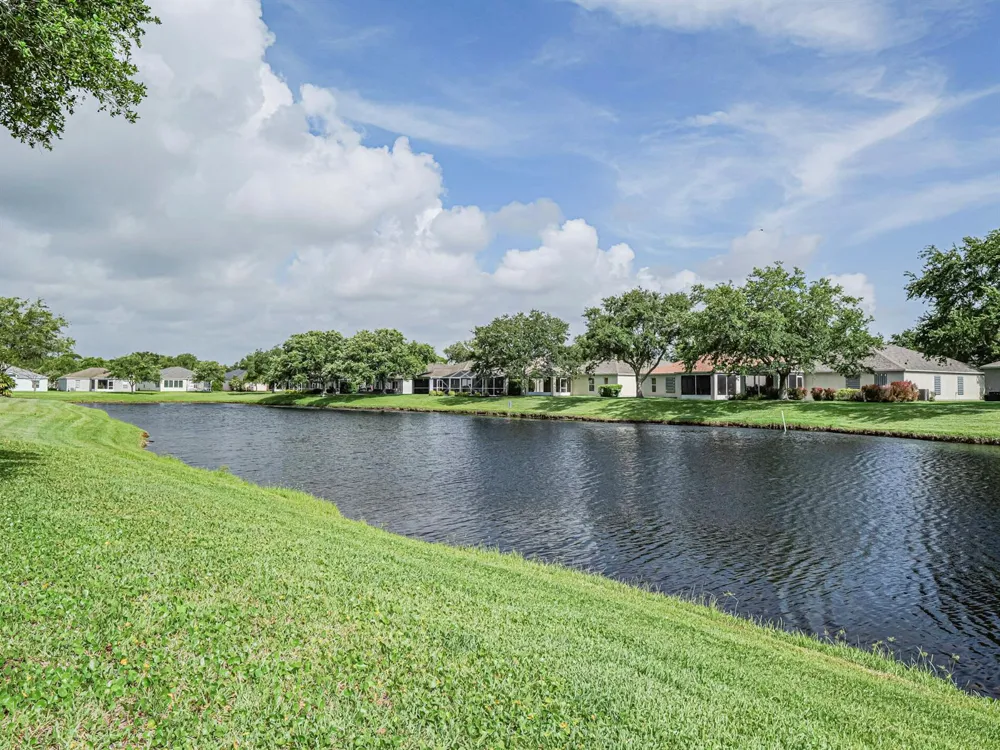 1360 10th Manor Vero Beach, FL 32960