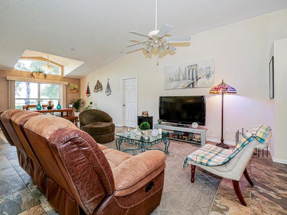 1360 10th Manor Vero Beach, FL 32960