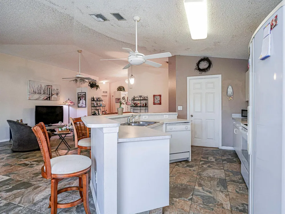 1360 10th Manor Vero Beach, FL 32960