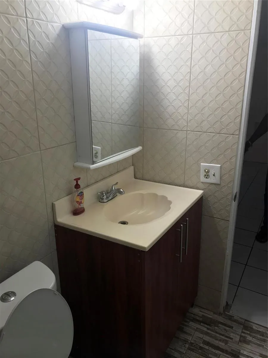 161 NW 164th Street #1 Miami, FL 33169