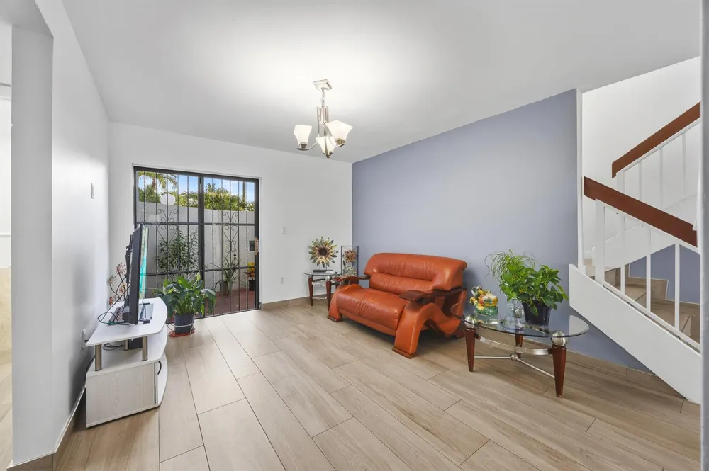 1461 SW 124th Court #13-c Miami, FL 33184