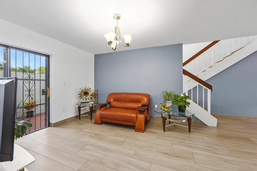 1461 SW 124th Court #13-c Miami, FL 33184