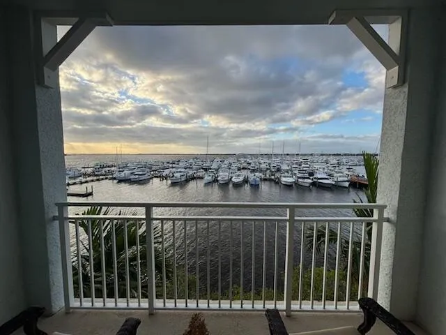 875 NW Flagler Avenue #302 Stuart, FL 34994
