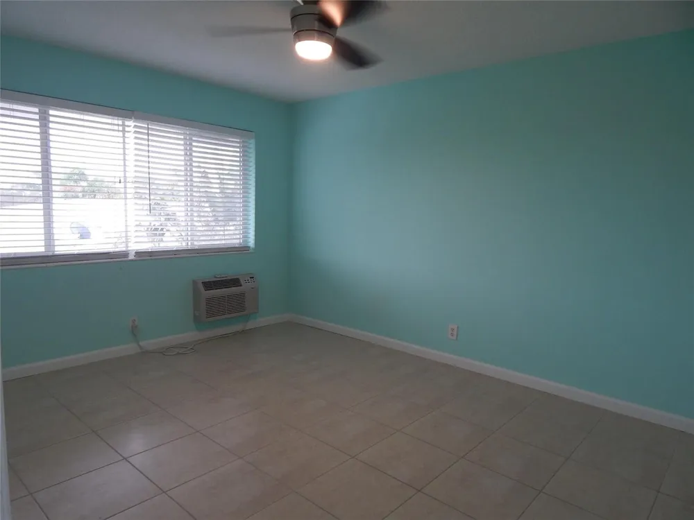 3220 Bayview Drive #314 Fort Lauderdale, FL 33306