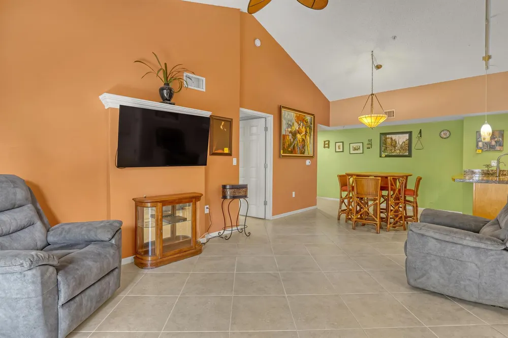 278 Village Boulevard #8208 Tequesta, FL 33469