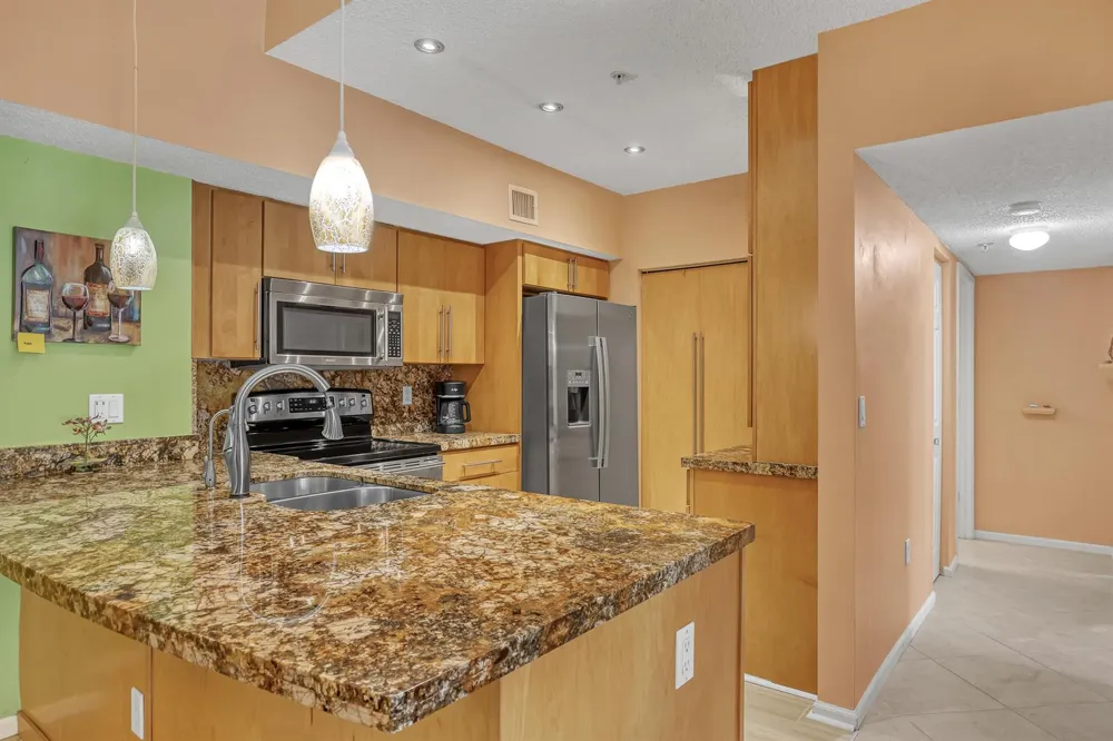 278 Village Boulevard #8208 Tequesta, FL 33469