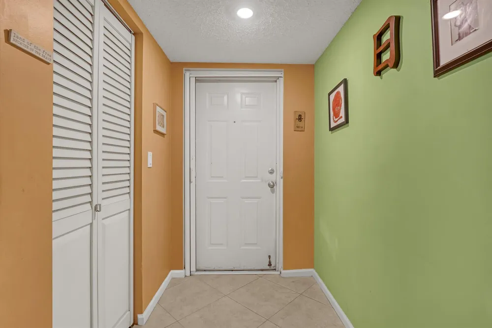 278 Village Boulevard #8208 Tequesta, FL 33469