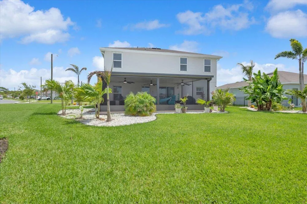 102 Pummelo Place Fort Pierce, FL 34981