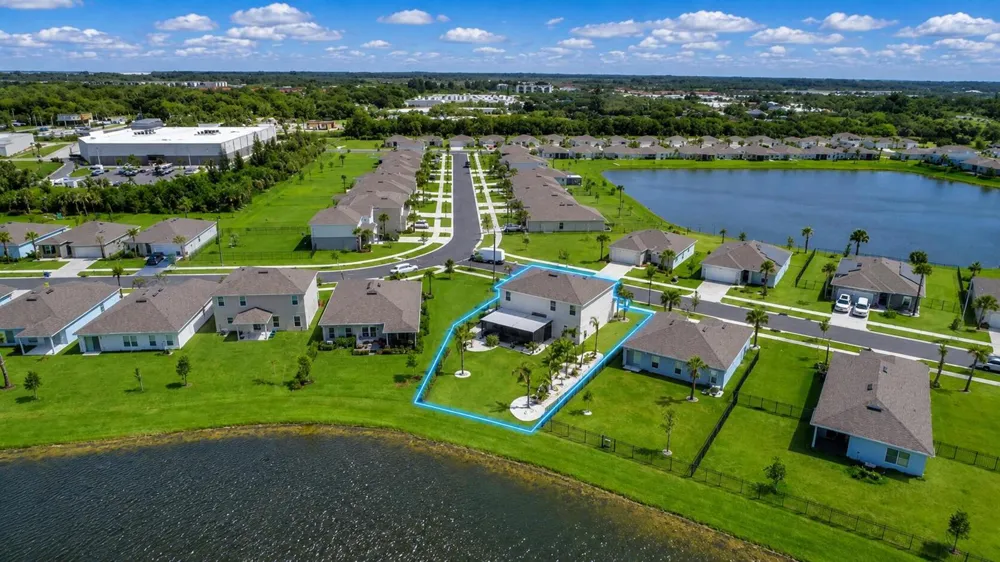 102 Pummelo Place Fort Pierce, FL 34981