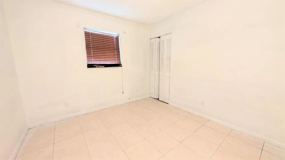 455 Janice Avenue South Bay, FL 33493
