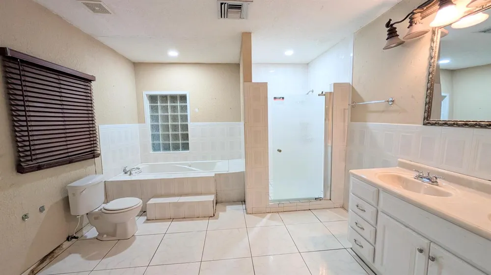 455 Janice Avenue South Bay, FL 33493