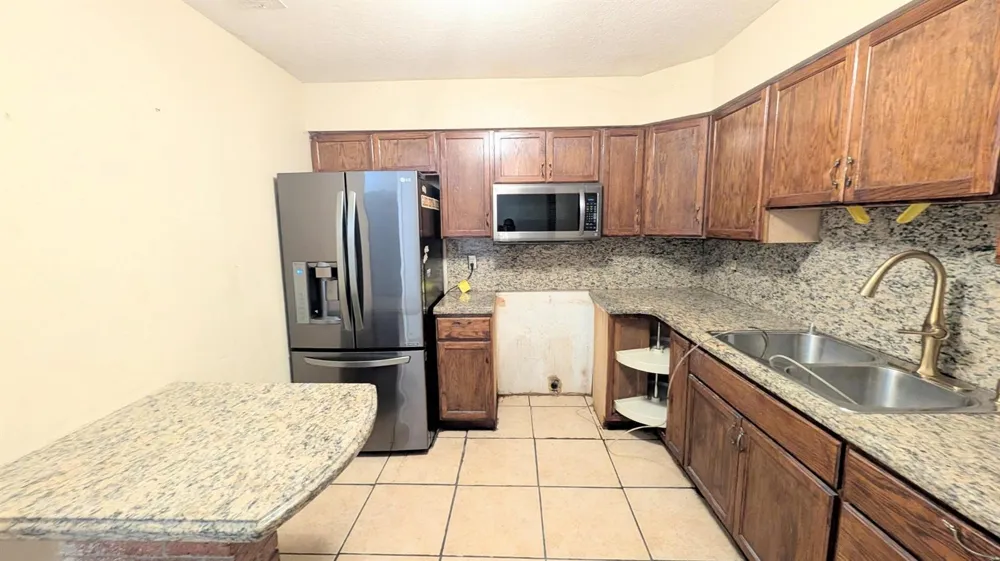 455 Janice Avenue South Bay, FL 33493