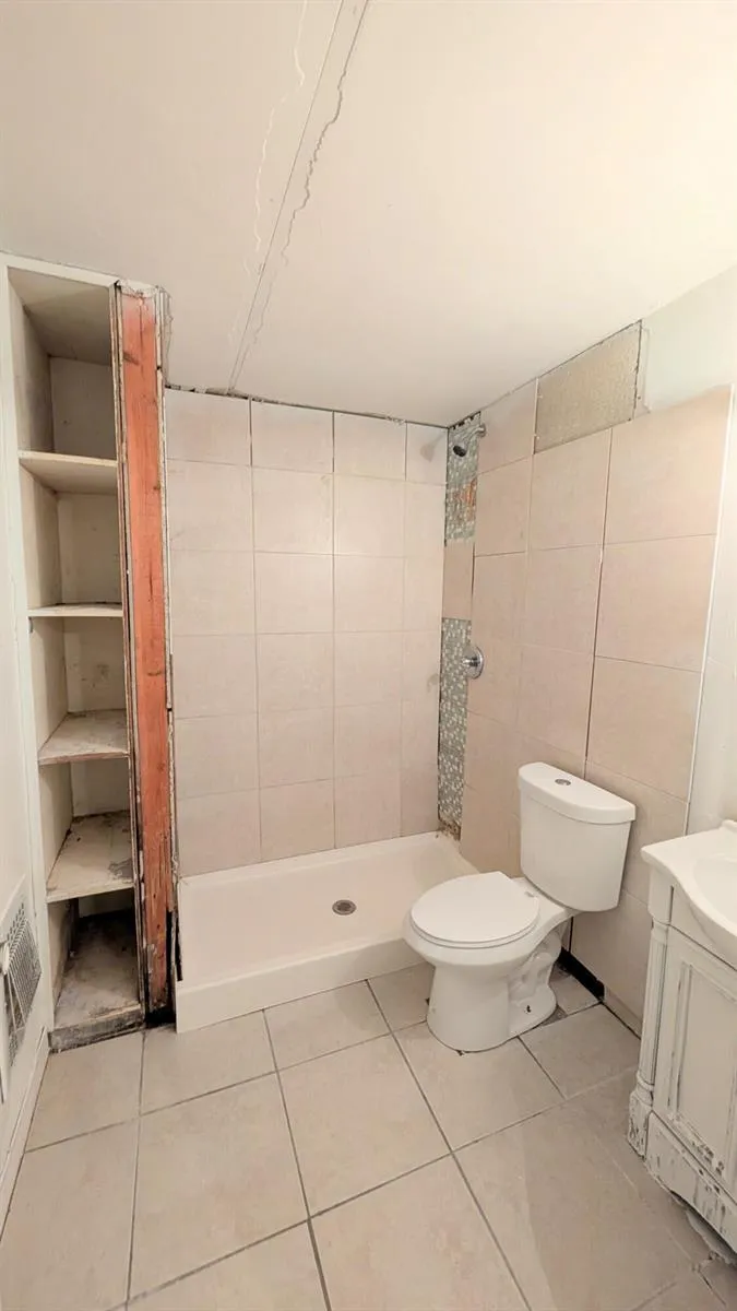 455 Janice Avenue South Bay, FL 33493