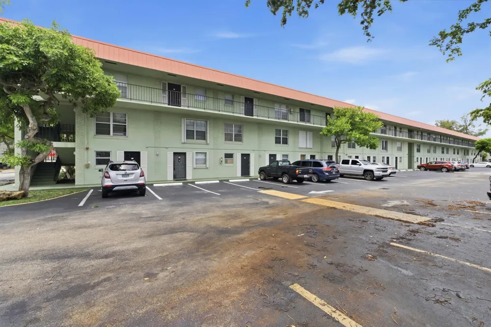 801 W Oakland Park Boulevard #Unit C11 Oakland Park, FL 33311