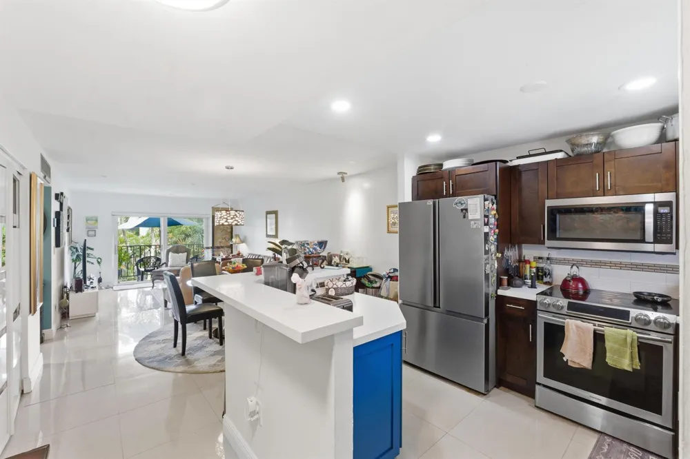 801 W Oakland Park Boulevard #Unit C11 Oakland Park, FL 33311