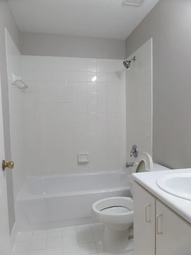862 Summit Lake Drive West Palm Beach, FL 33406