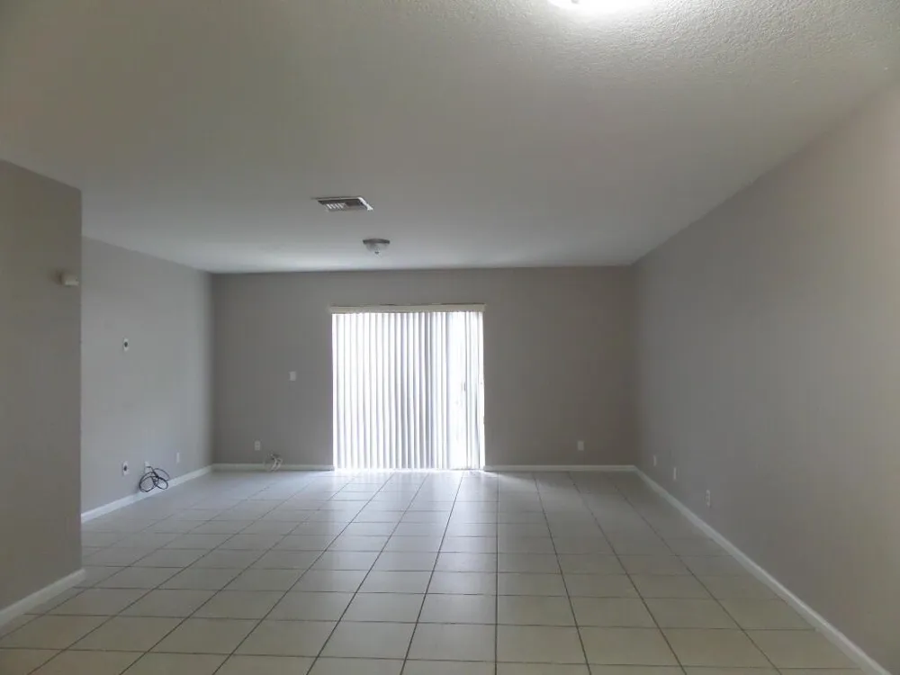 862 Summit Lake Drive West Palm Beach, FL 33406
