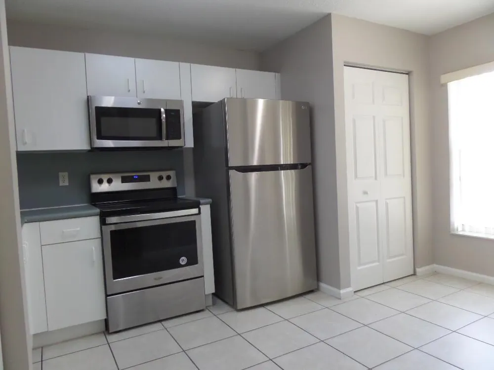 862 Summit Lake Drive West Palm Beach, FL 33406