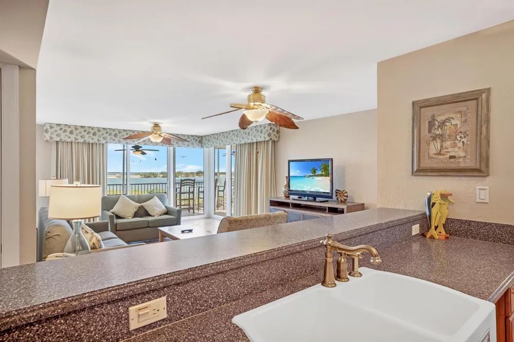 4303 Marina Villas Drive 