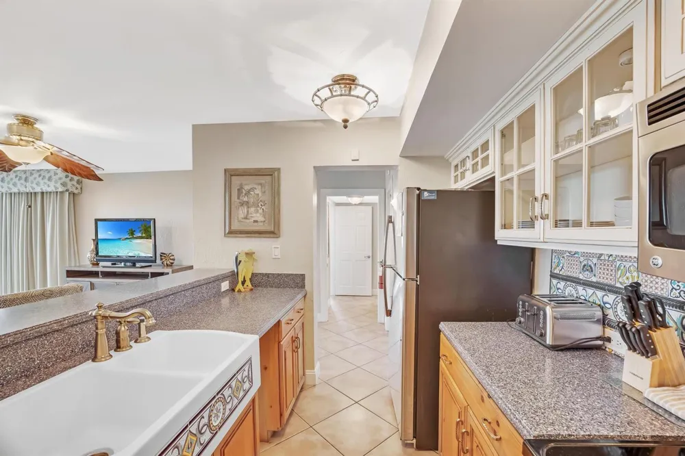 4303 Marina Villas Drive 